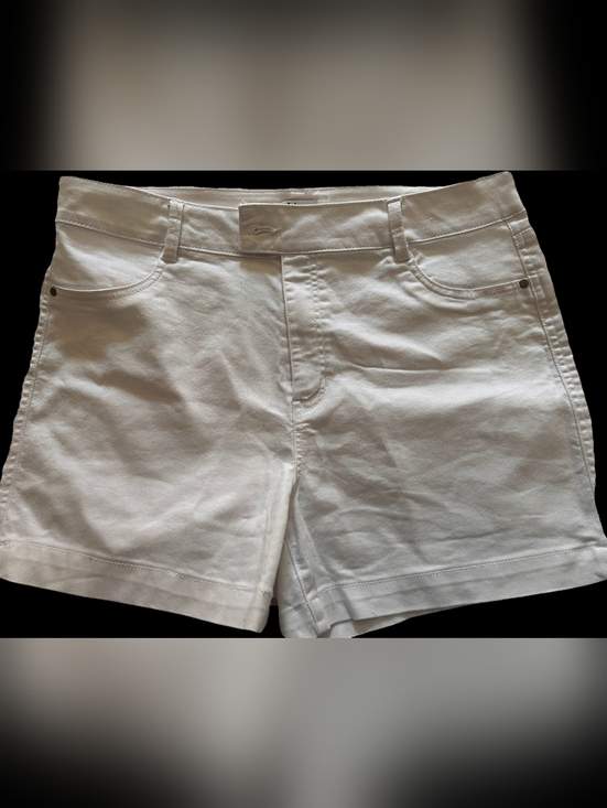 d. jeans Pants - d. jeans White Denim Shorts 16